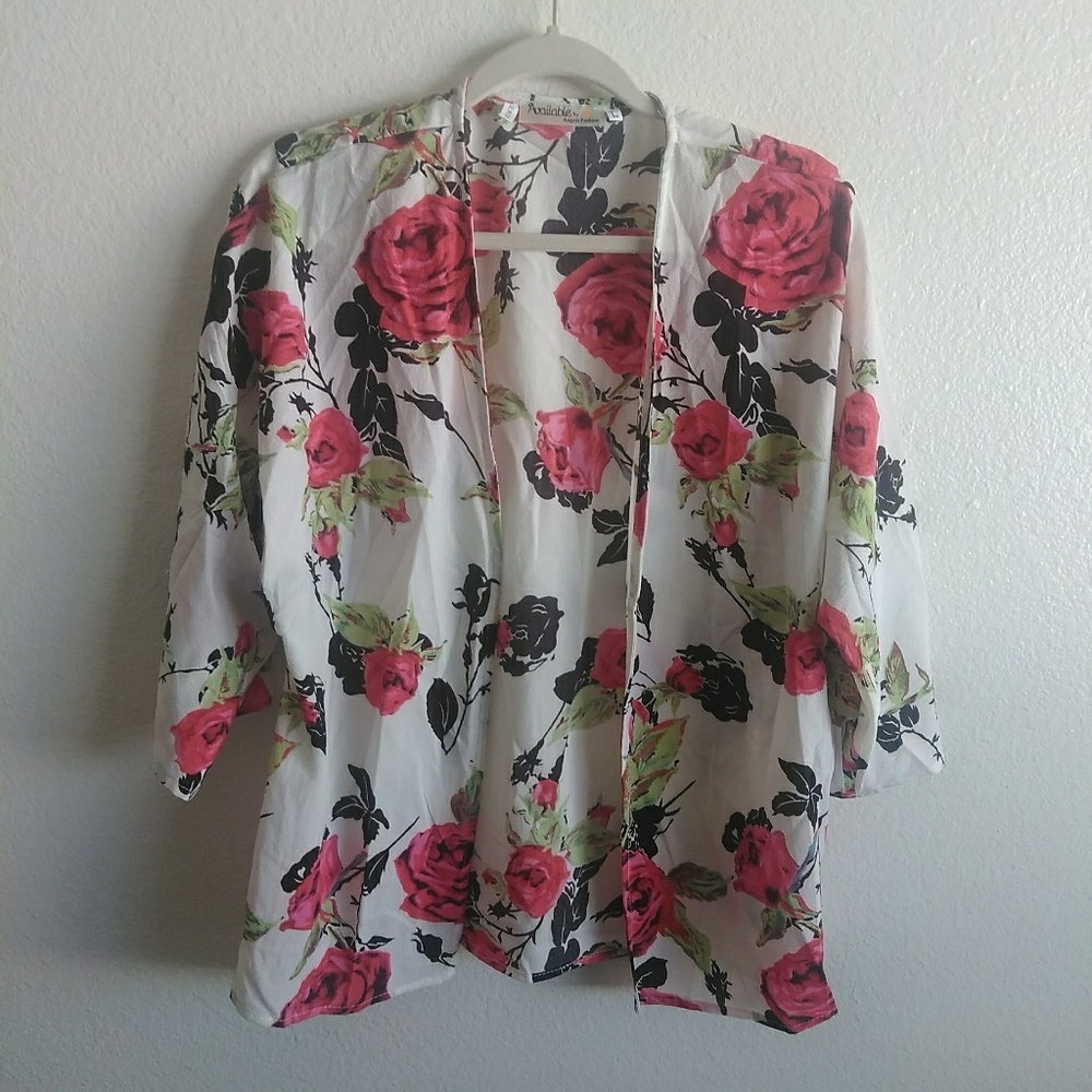 NWT Floral Kimono 3/4 Sleeve Size L